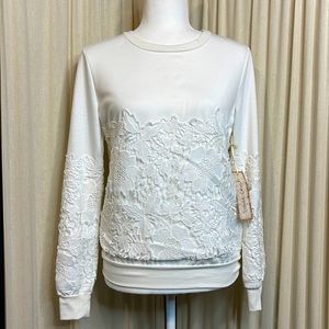 NWT- BOND CRUSH OFF WHITE FLORAL LACE PULL OVER CREWNECK SWEATSHIRT SIXE XS